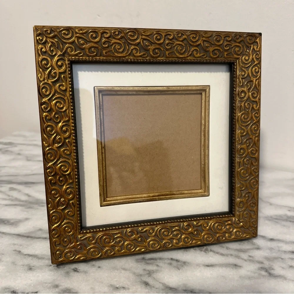 Ornate Gold Swirl Picture Frame box style fits 4x4” photo